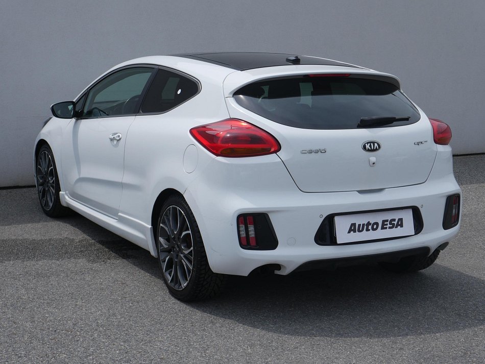 Kia Ceed 1.6 T-GDi GT