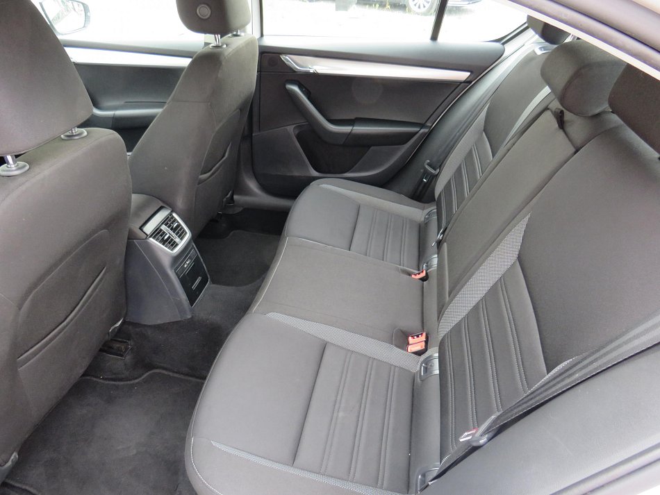 Škoda Octavia III 1.0 TSi Ambition