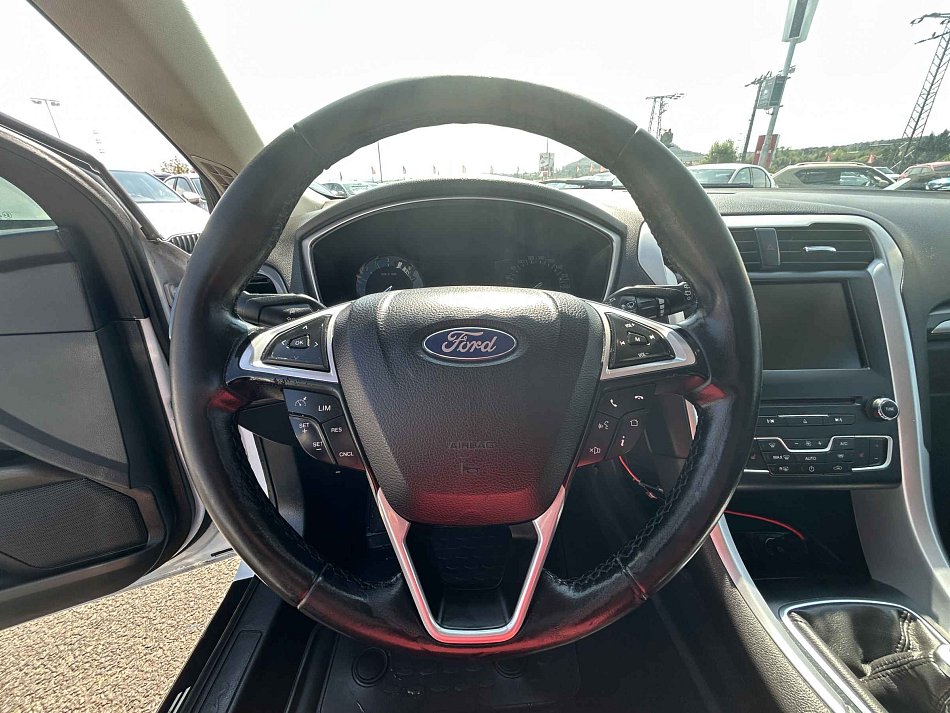 Ford Mondeo 1.5 TDCi 