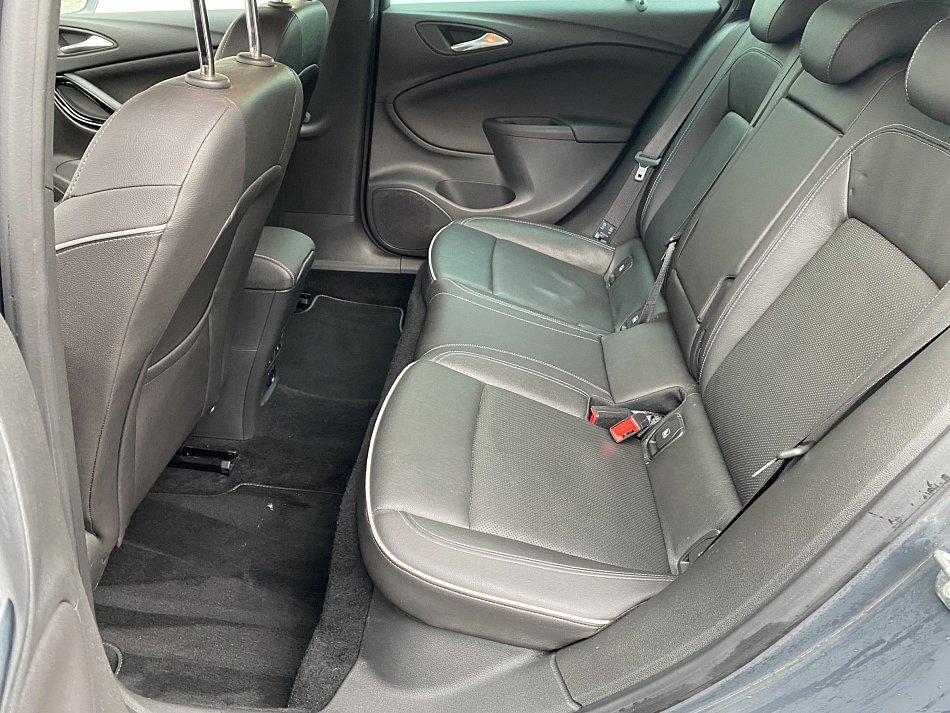 Opel Astra 1.6 CDTi Innovation