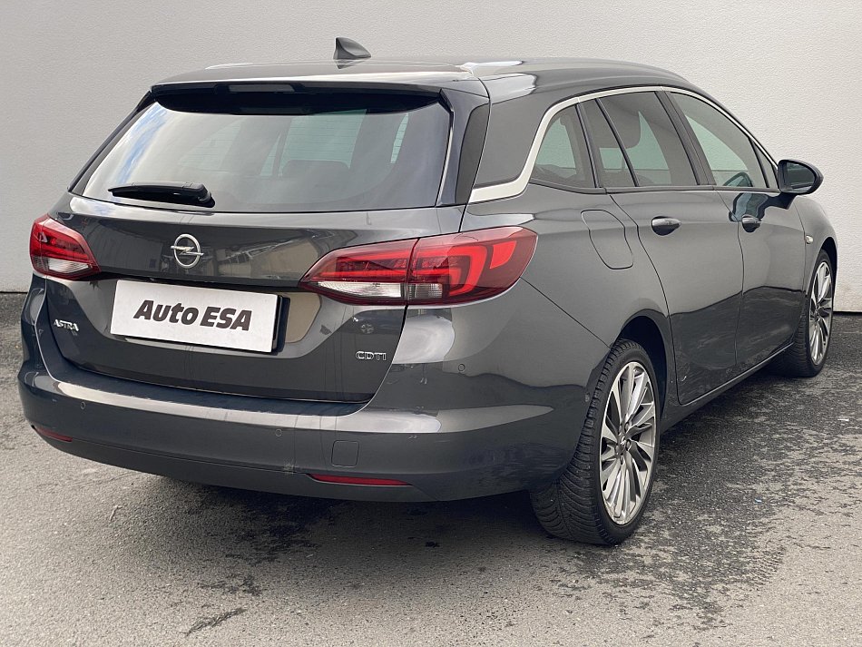 Opel Astra 1.6 CDTi Innovation