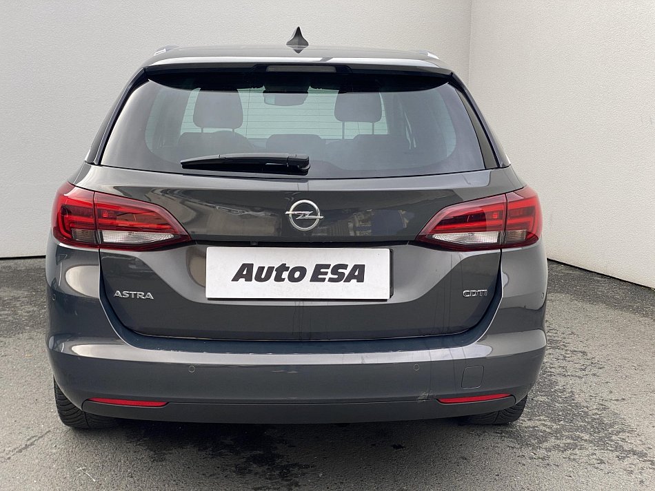 Opel Astra 1.6 CDTi Innovation