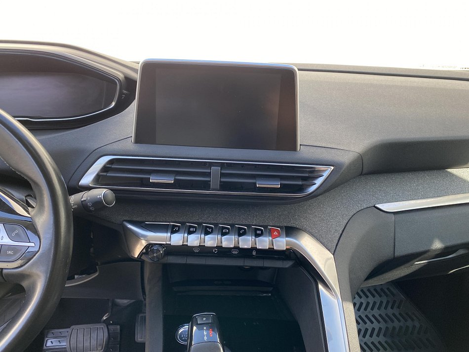 Peugeot 3008 1.2PT Allure