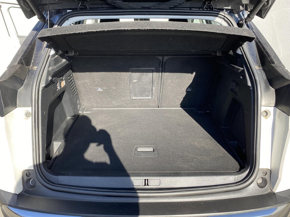 Peugeot 3008 1.2PT Allure