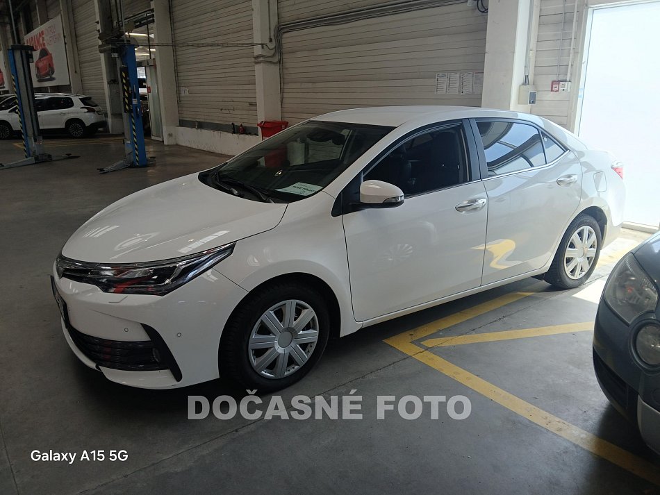 Toyota Corolla 1.6i 