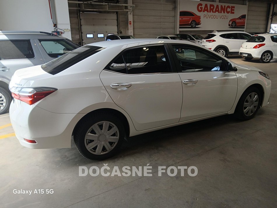 Toyota Corolla 1.6i 