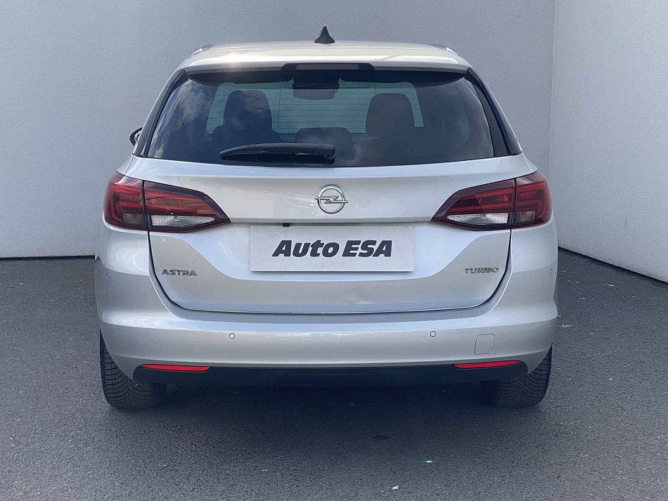 Opel Astra 1.4 T Innovation