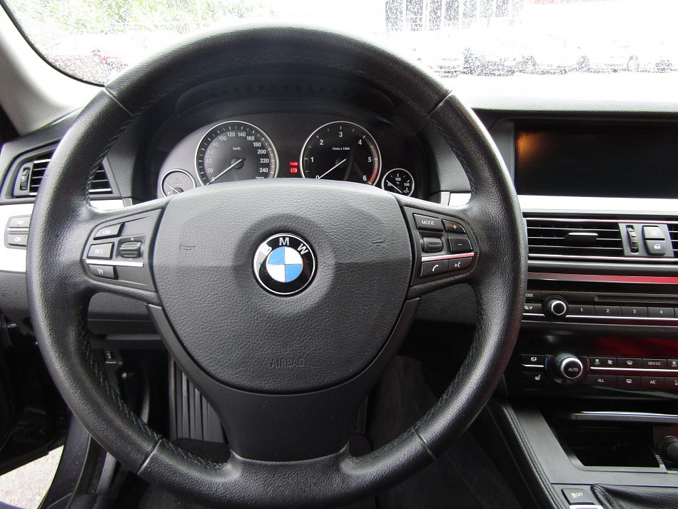 BMW Řada 5 2.0D  520D