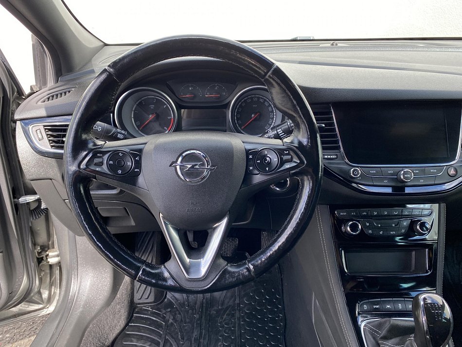 Opel Astra 1.6 CDTi Dynamic