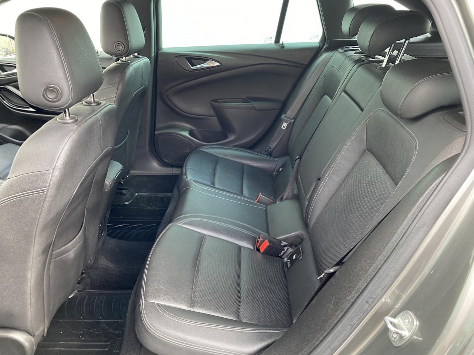 Opel Astra 1.6 CDTi Dynamic