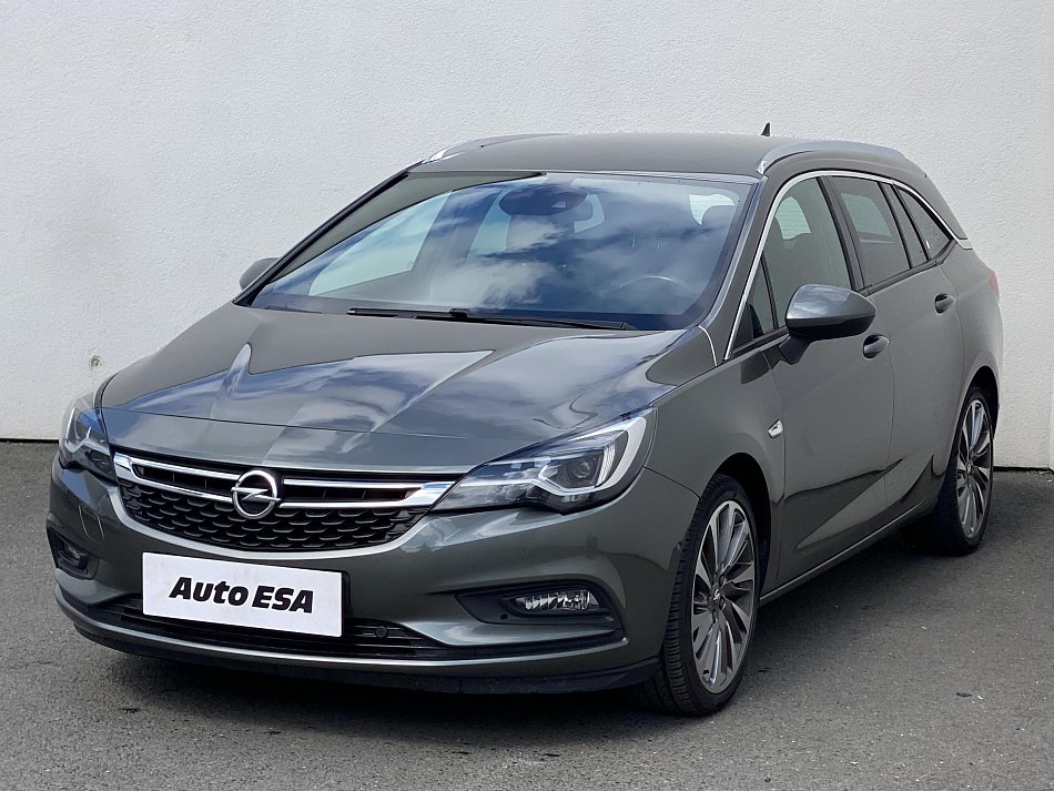 Opel Astra 1.6 CDTi Dynamic