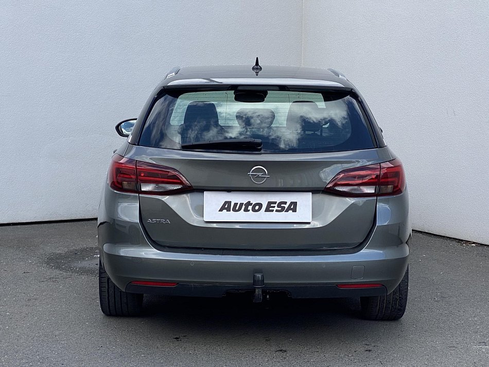 Opel Astra 1.6 CDTi Dynamic