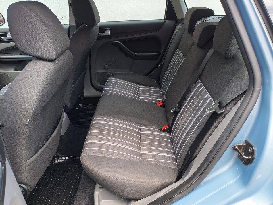 Ford Focus 1.6 16V 