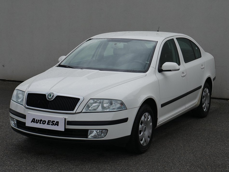 Škoda Octavia II 1.6 i Ambiente