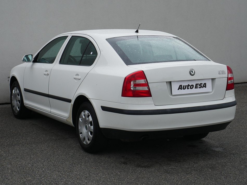 Škoda Octavia II 1.6 i Ambiente