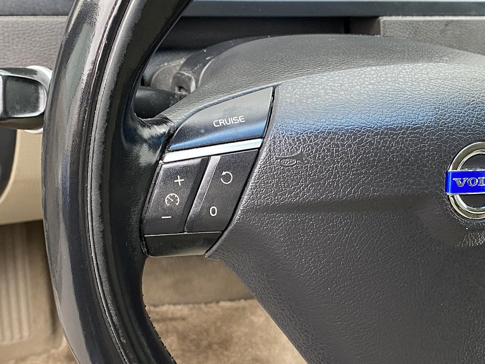 Volvo XC90 2.4 D5 Summum AWD
