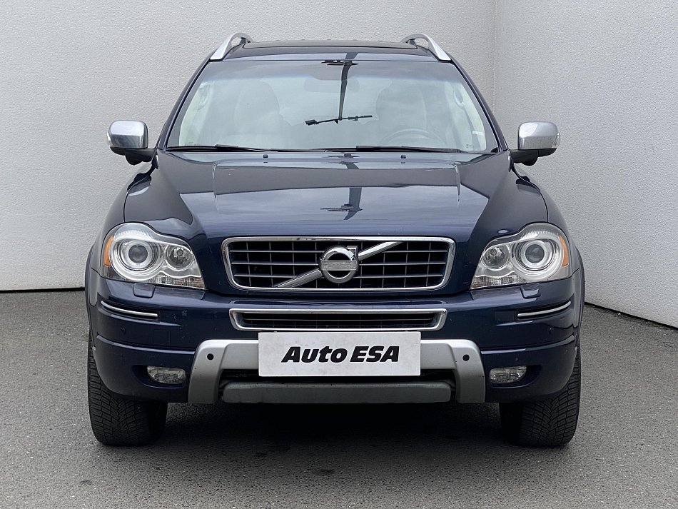 Volvo XC90 2.4 D5 Summum AWD