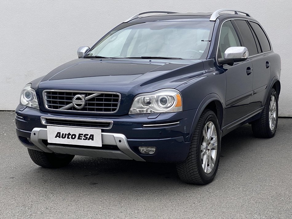 Volvo XC90 2.4 D5 Summum AWD