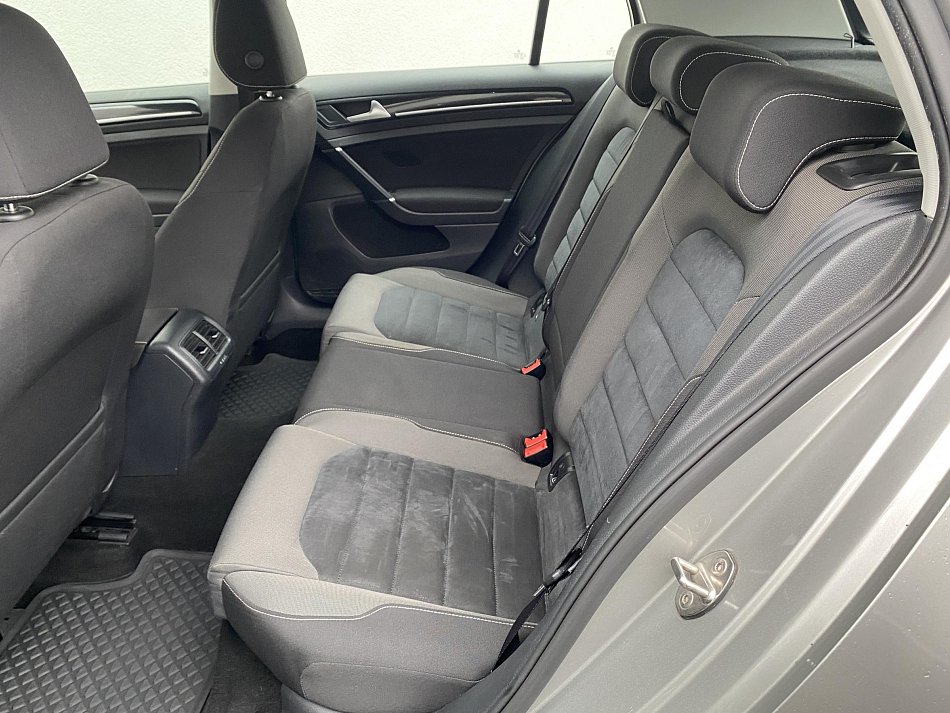 Volkswagen Golf 1.4 TSi Highline