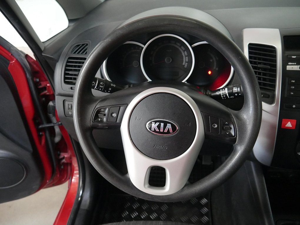 Kia Venga 1.4i 