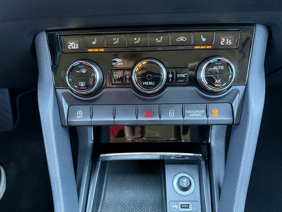 Škoda Karoq 1.5 TSi Ambition