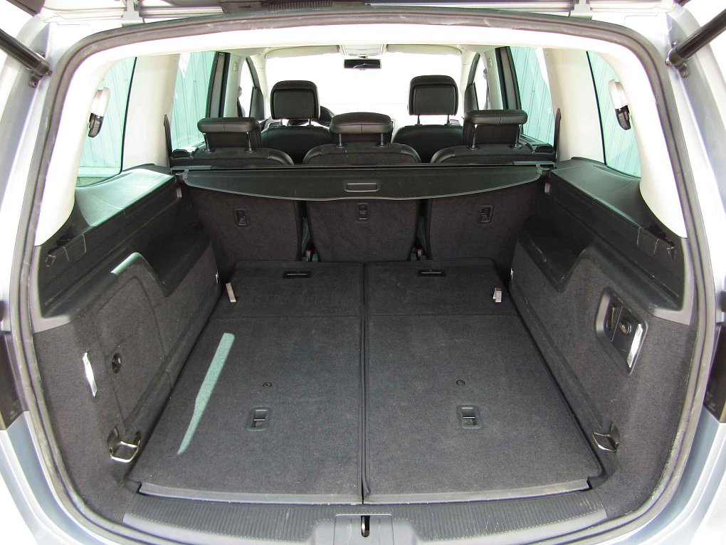 Volkswagen Sharan 2.0TDi 