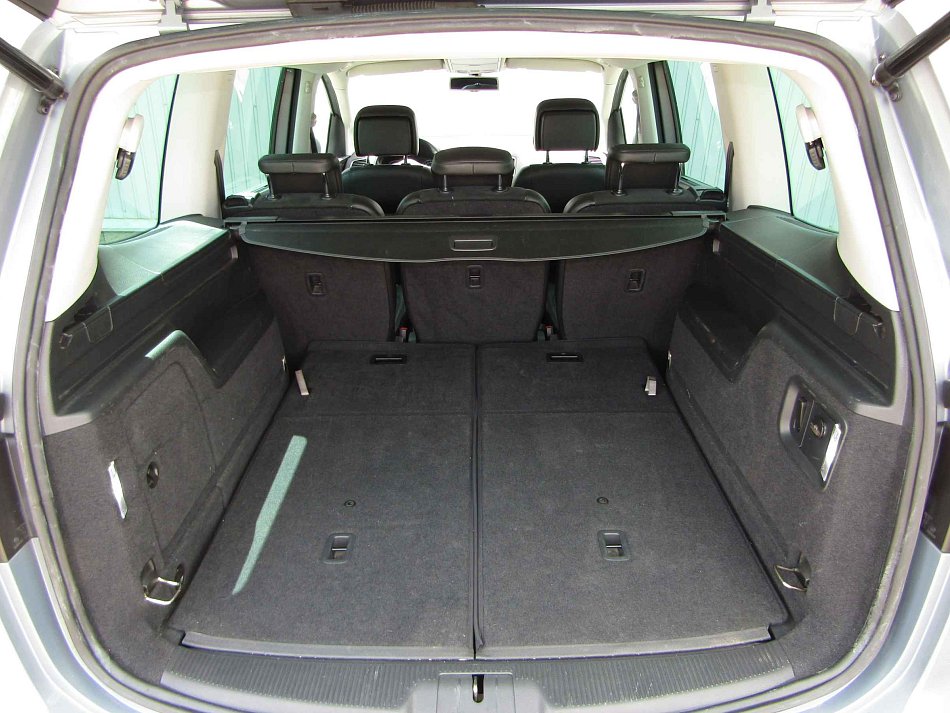 Volkswagen Sharan 2.0TDi 