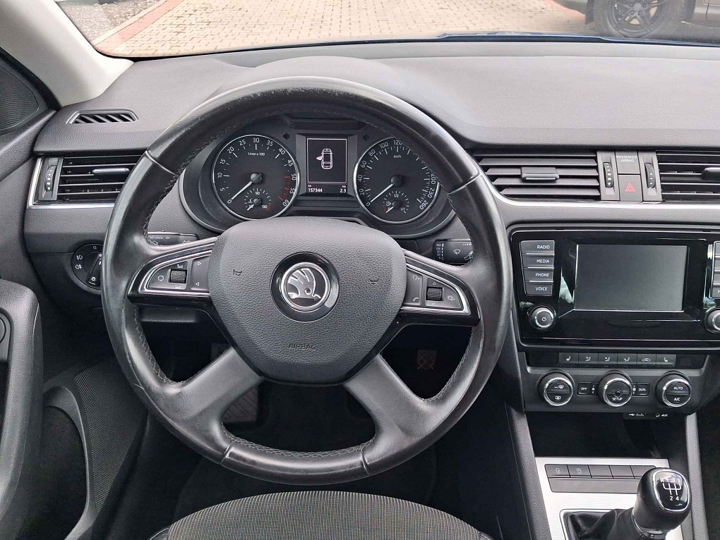 Škoda Octavia III 1.6 TDi Elegance