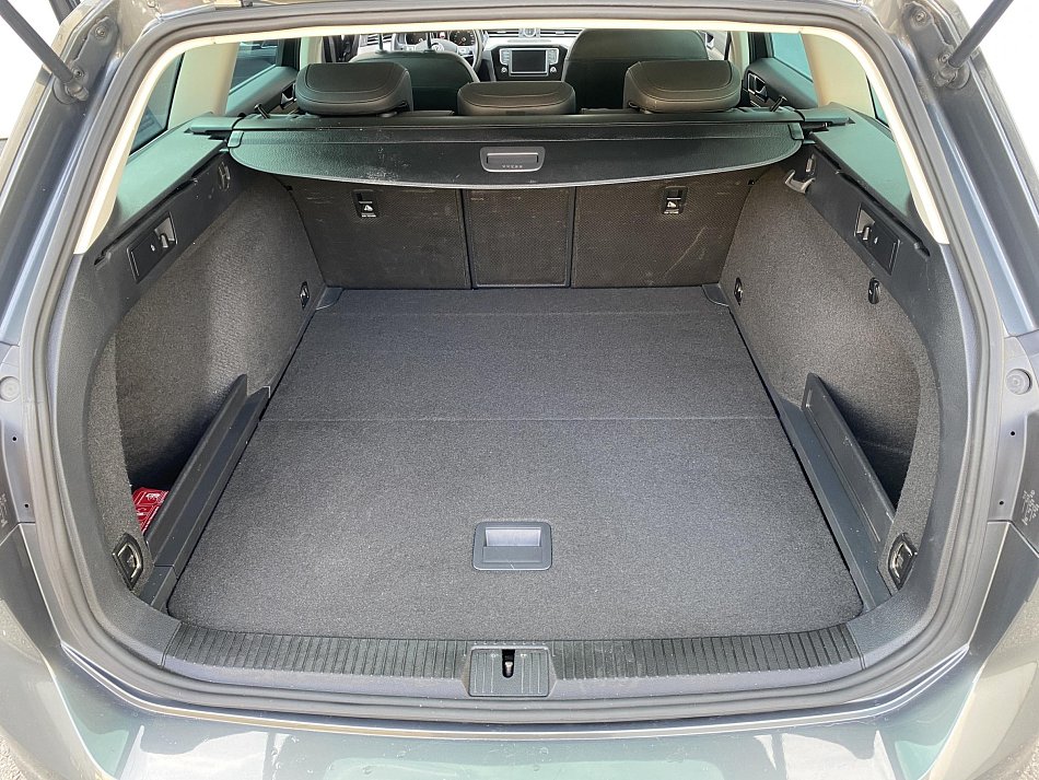 Volkswagen Passat 2.0 TDi Highline