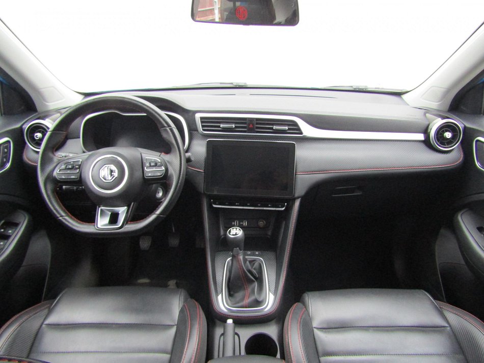 MG ZS 1.5 DVVT Luxury