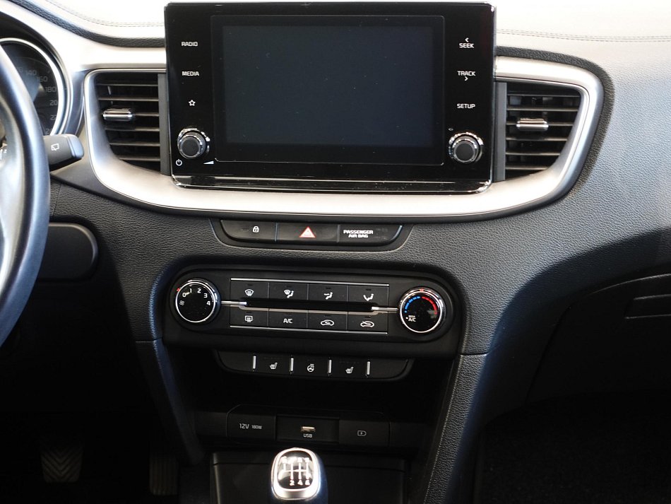 Kia Ceed 1.5T-GDi 