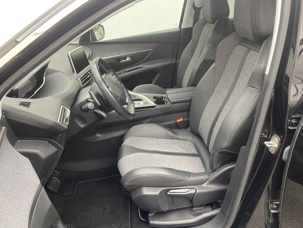 Peugeot 5008 2.0 HDi Allure