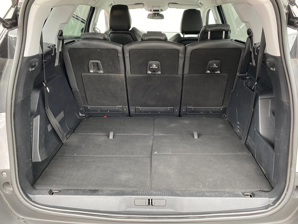 Peugeot 5008 1.2 PT Allure