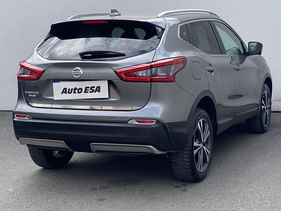 Nissan Qashqai 1.2DIG-T 