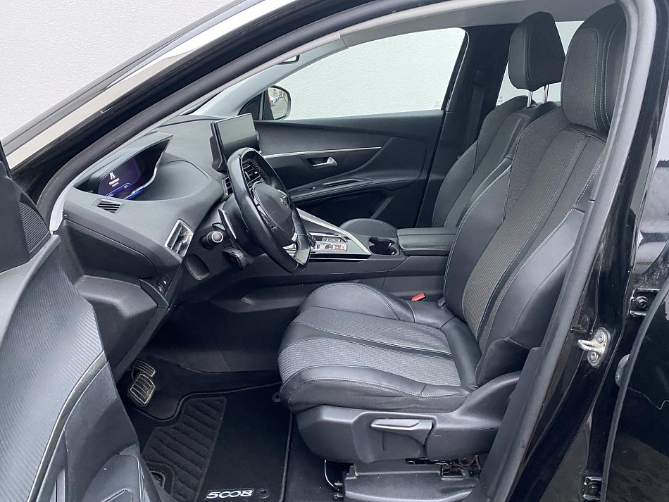 Peugeot 5008 1.5 HDi Allure