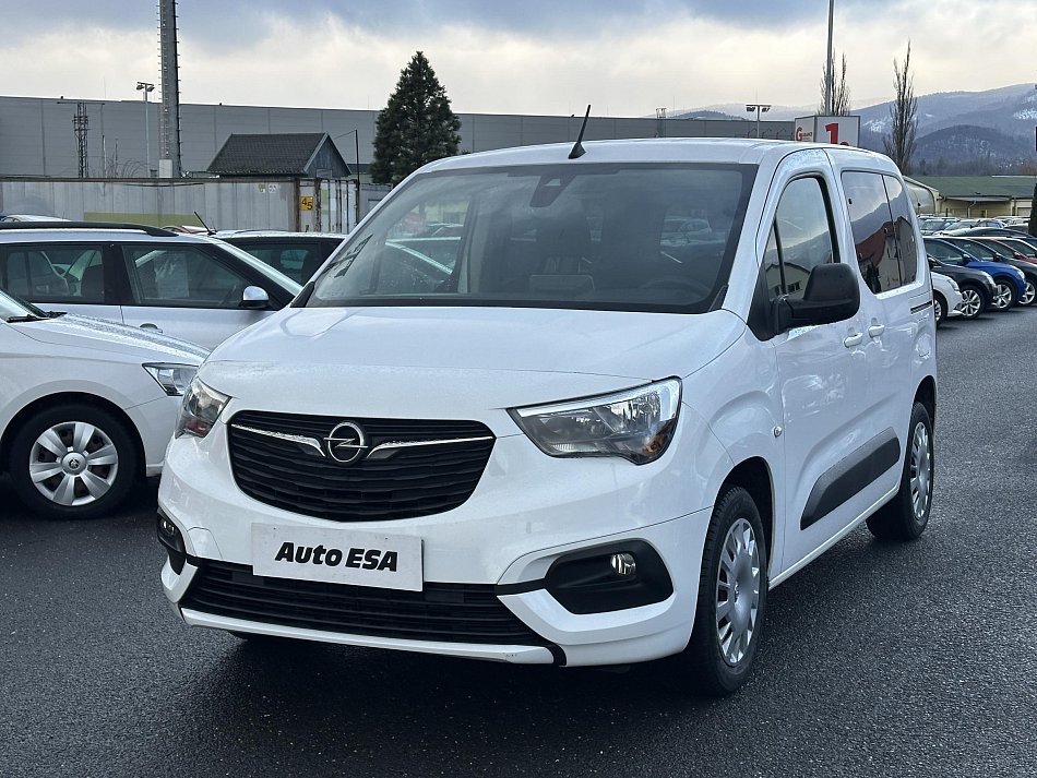 Opel Combo 1.2T 