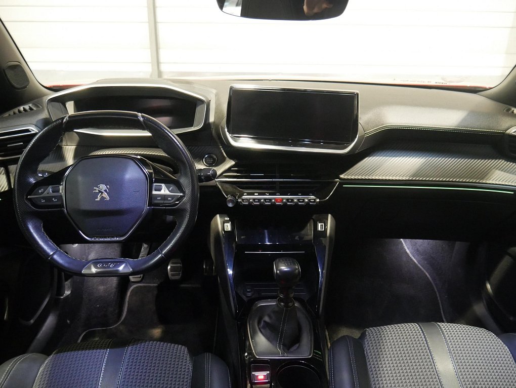 Peugeot 2008 1.2PT GT