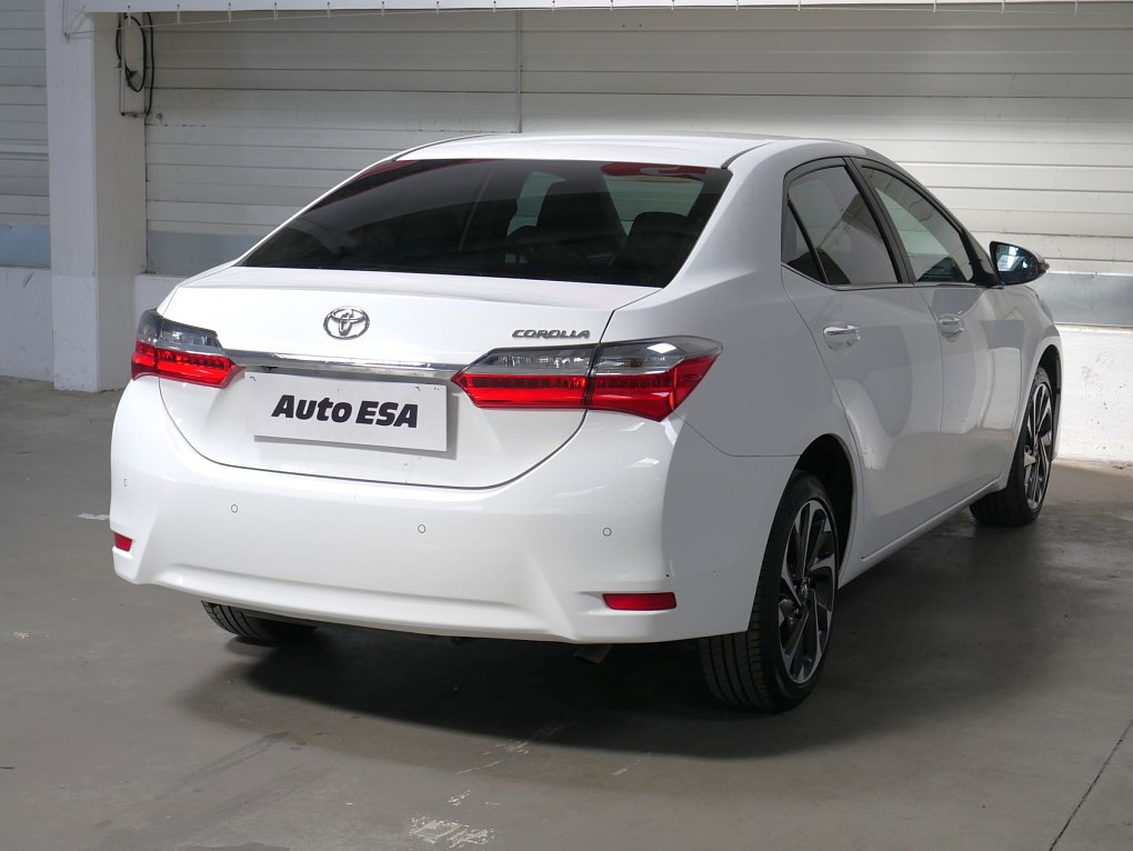 Toyota Corolla 1.6i 