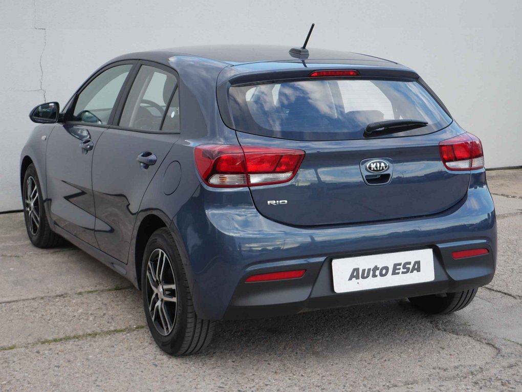 Kia Rio 1.2i 