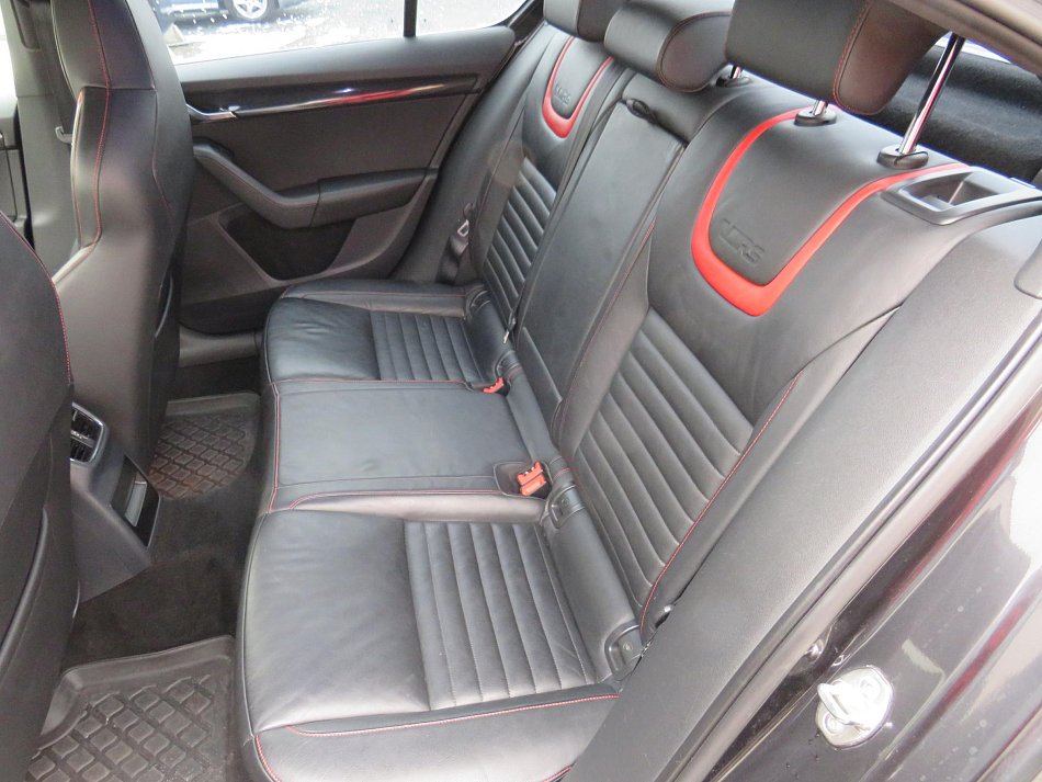 Škoda Octavia III 2.0 TSI RS