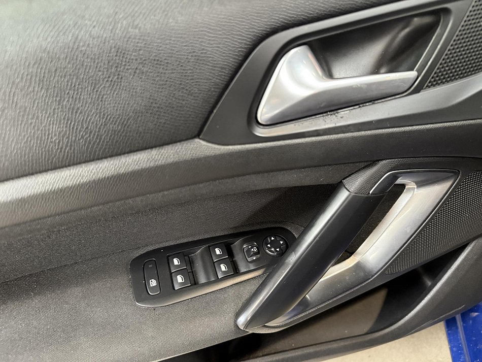 Peugeot 308 1.6 HDi  SW