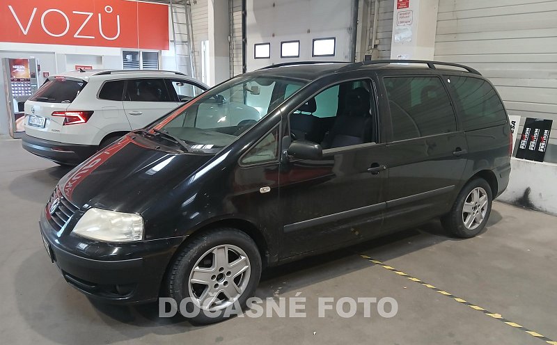 Volkswagen Sharan 1.9TDI 