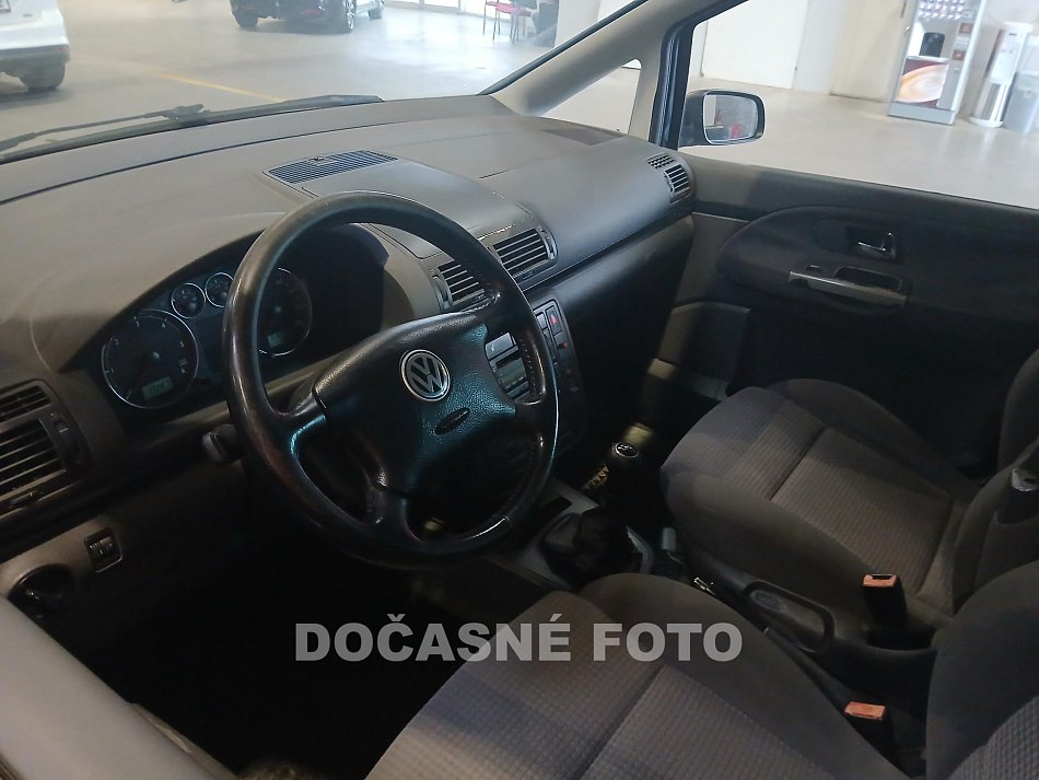 Volkswagen Sharan 1.9TDI 