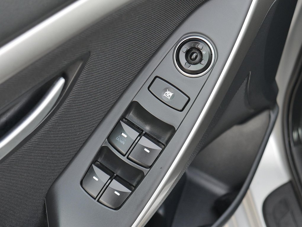 Hyundai I30 1.6 CVVT 