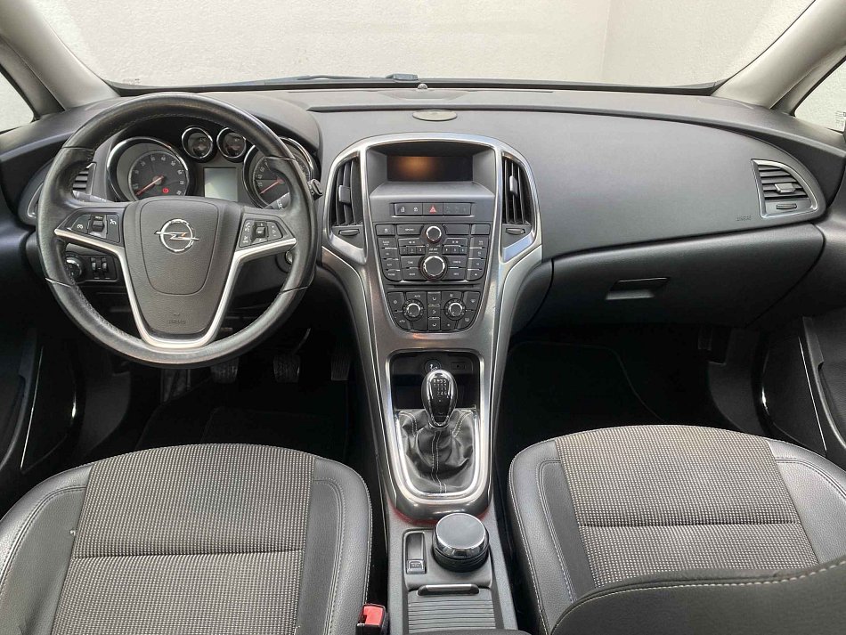 Opel Astra 1.4T  Sports tourer