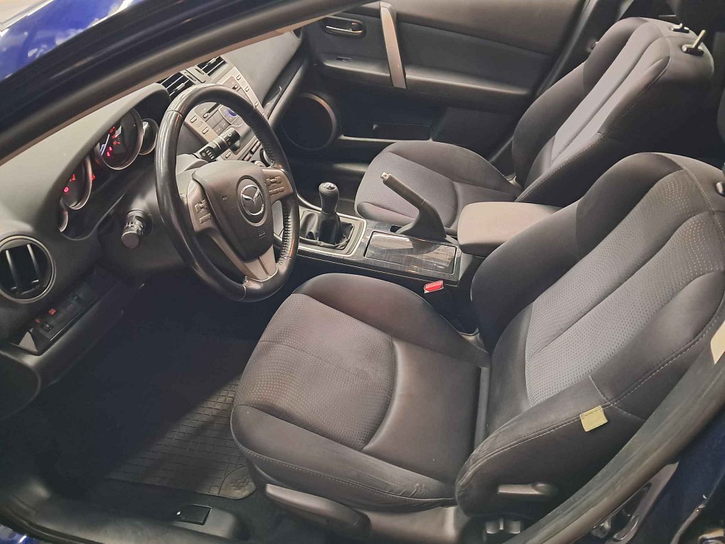 Mazda 6 2.0i 