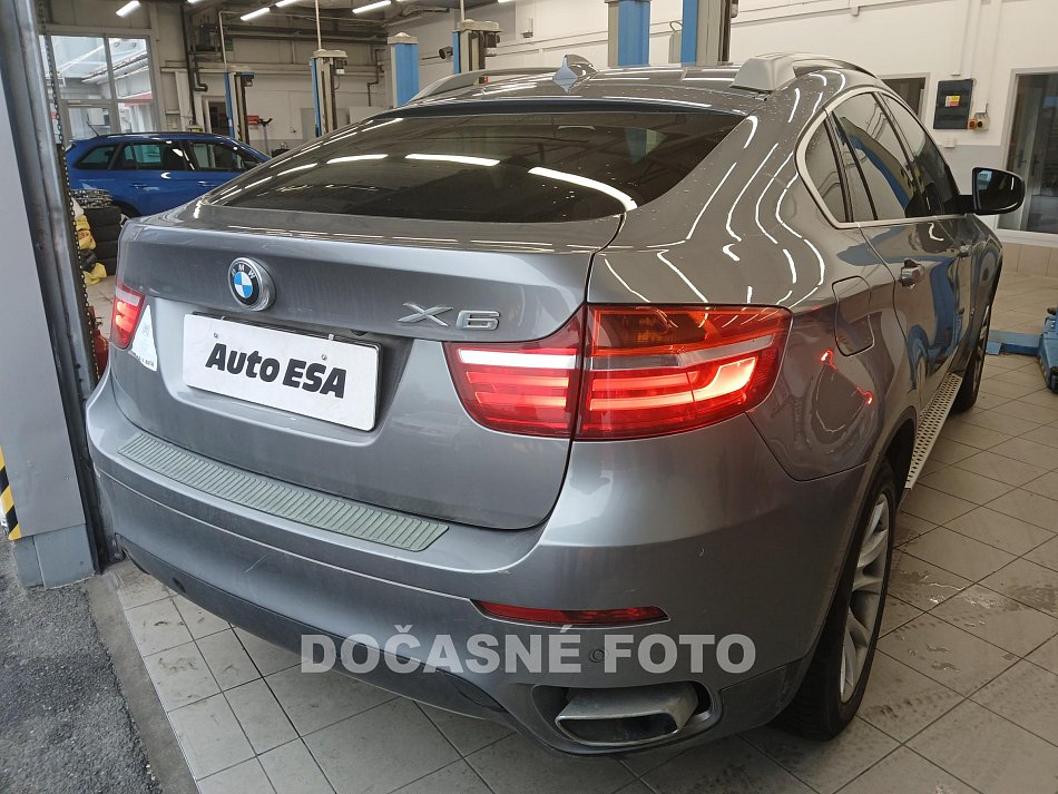 BMW X6 3.0 