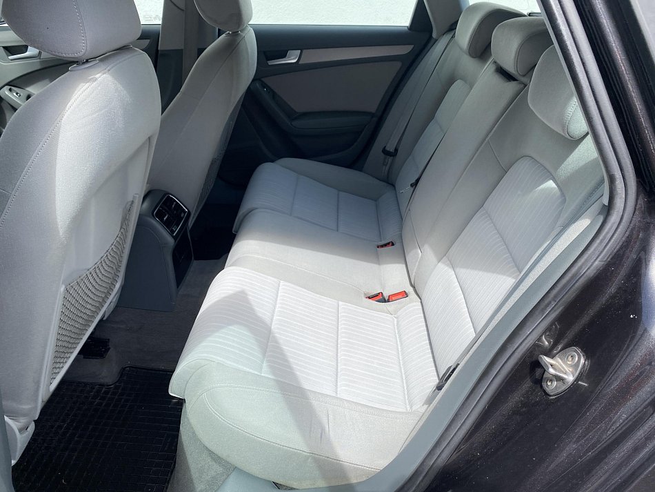 Audi A4 3.0TDi  Quattro