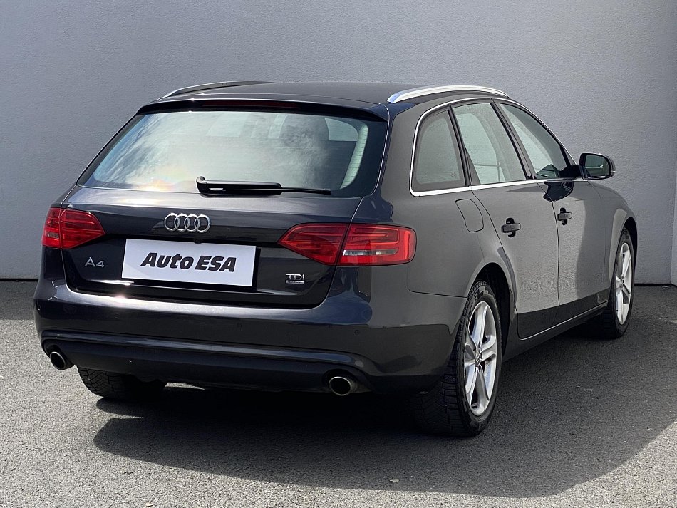 Audi A4 3.0TDi  Quattro