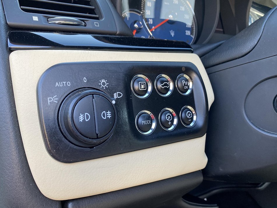 Maserati GranTurismo 4.7 i 